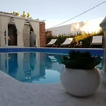 In With Private Pool *