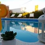 In With Private Pool Pridraga