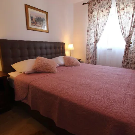 Villa Charming With Private Pool And Covered Terrace 3 And Bathrooms