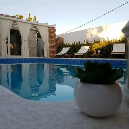 Charming With Private Pool And Covered Terrace 3 And Bathrooms Villa