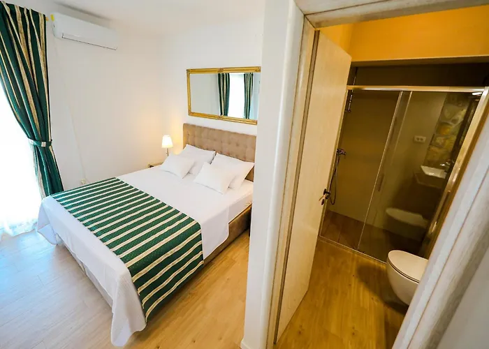 Villa In With Private Pool *