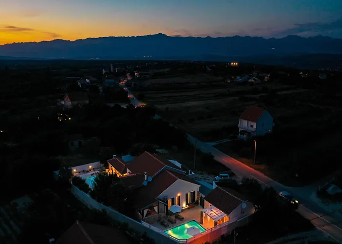 In With Private Pool Villa *