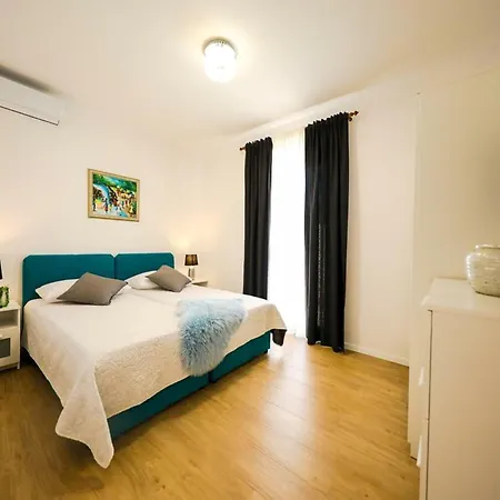 Villa In With Private Pool