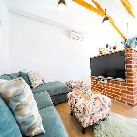 Villa In With Private Pool