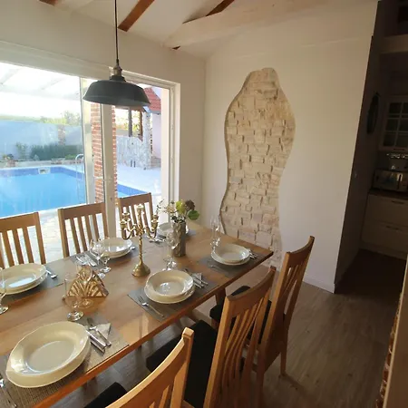 In With Private Pool Villa *