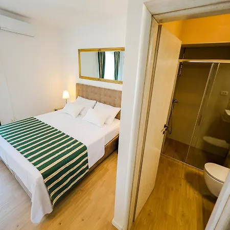 Villa In With Private Pool *