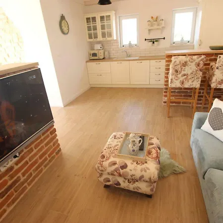 Charming With Private Pool And Covered Terrace 3 And Bathrooms * Pridraga