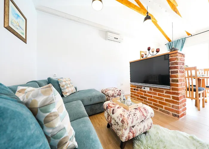 ヴィラ In With Private Pool